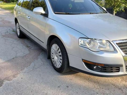 Volkswagen Passat 2006г. в рассрочку