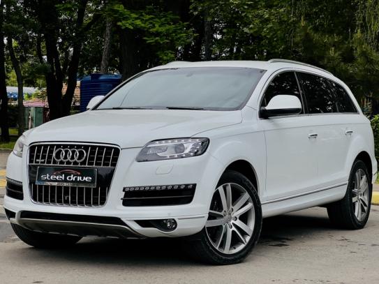Audi Q7
                              2013г. в рассрочку