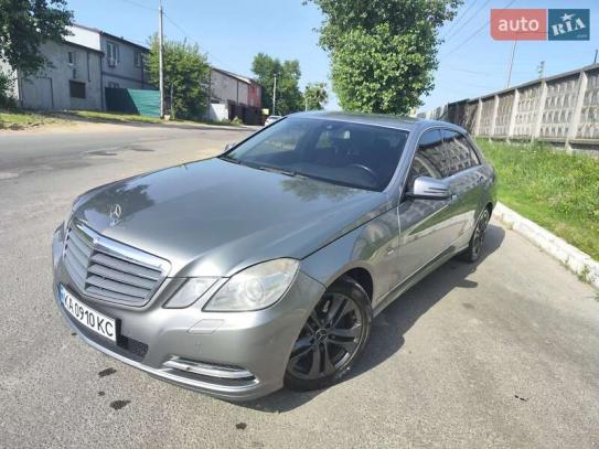 Mercedes-benz E-class                         2011г. в рассрочку