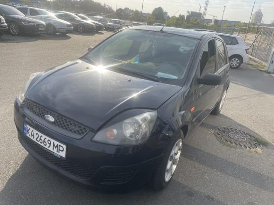 Ford Fiesta 2007р. у розстрочку