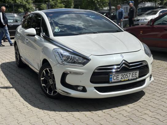 Citroen Ds5                             2014г. в рассрочку