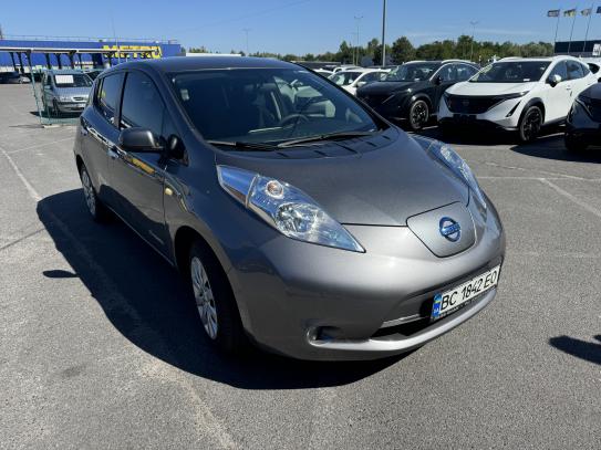 Nissan Leaf 2017г. в рассрочку