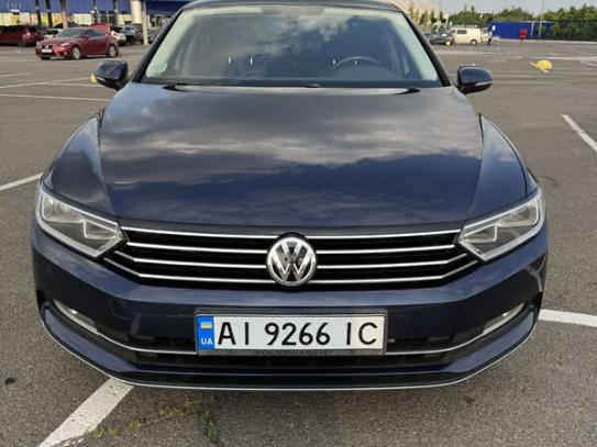 Volkswagen Passat
                          2015г. в рассрочку