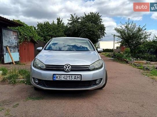 Volkswagen Golf
                            2009г. в рассрочку