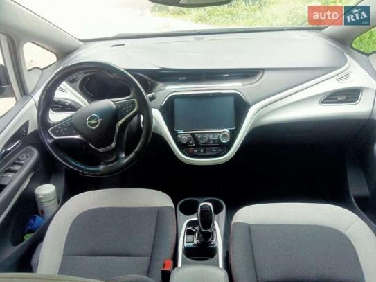 Opel Ampera-e                        2018г. в рассрочку