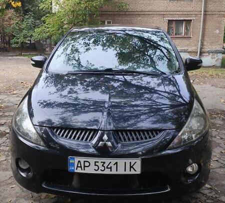 Mitsubishi Grandis 2005г. в рассрочку