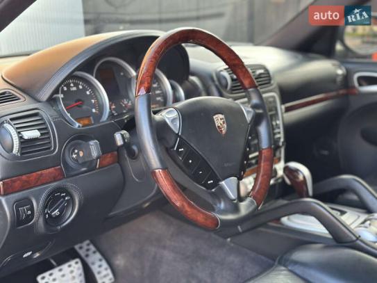 Porsche Cayenne                         2007г. в рассрочку