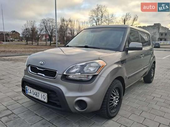 Kia Soul                            2013г. в рассрочку