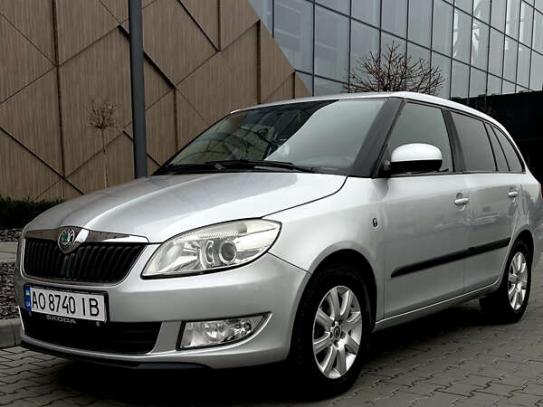 Skoda Fabia 2010р. у розстрочку