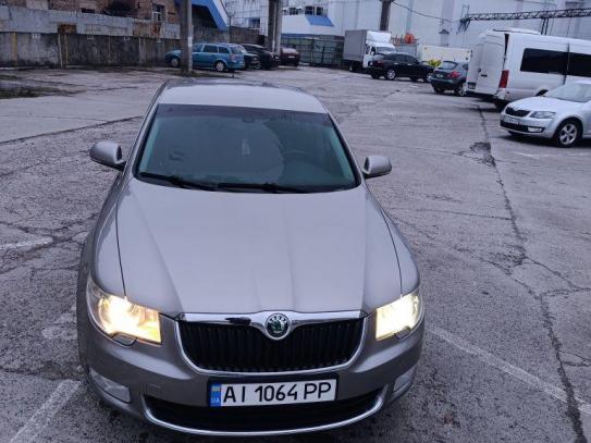 Skoda Superb                          2009г. в рассрочку