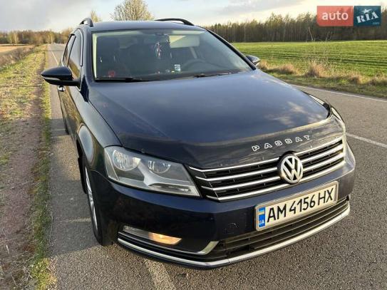 Volkswagen Passat                          2013г. в рассрочку