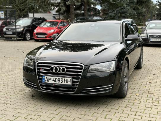 Audi A8 2010р. у розстрочку