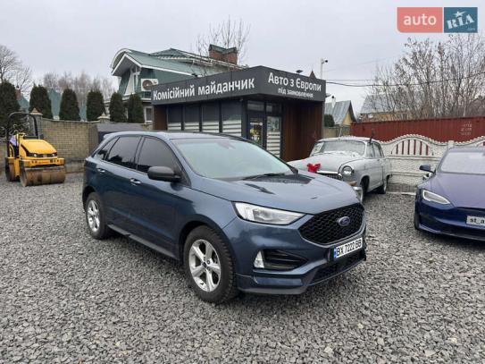 Ford Edge                            2018г. в рассрочку