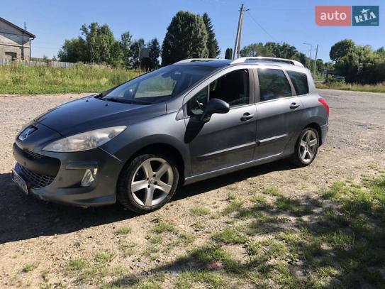 Peugeot 308                             2011г. в рассрочку