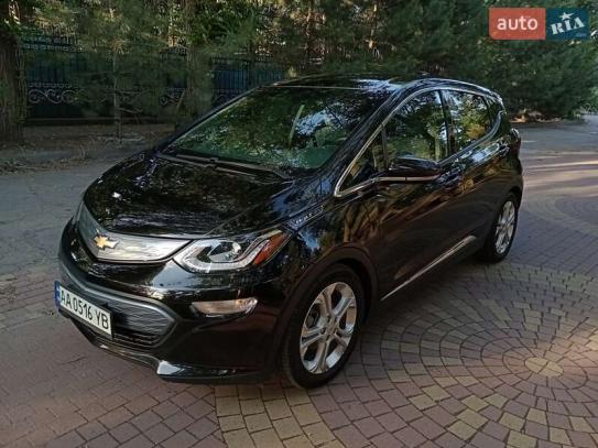 Chevrolet Bolt ev                         2018г. в рассрочку