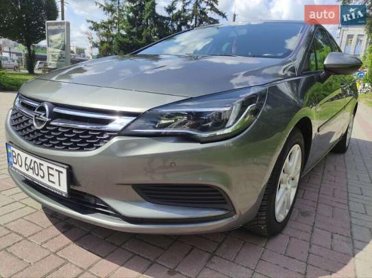 Opel Astra 2018 in Raten