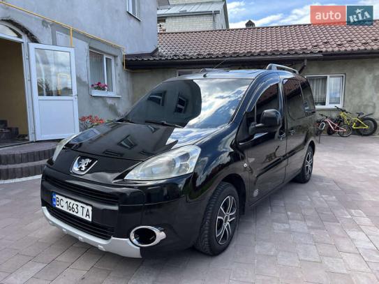 Peugeot Partner                         2010г. в рассрочку