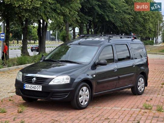 Renault Logan                           2010г. в рассрочку