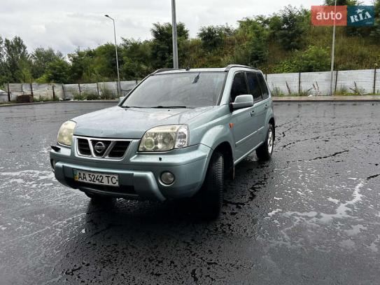 Nissan X-trail 2003г. в рассрочку