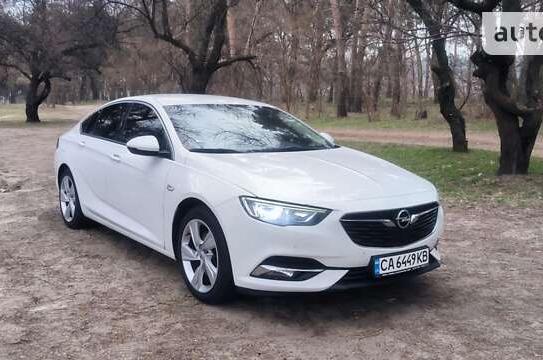 Opel Insignia 2017р. у розстрочку