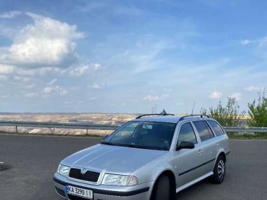 Skoda Octavia                         2005г. в рассрочку