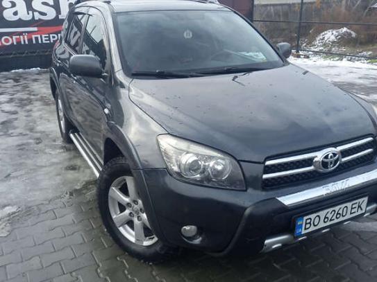 Toyota Rav4 2007р. у розстрочку