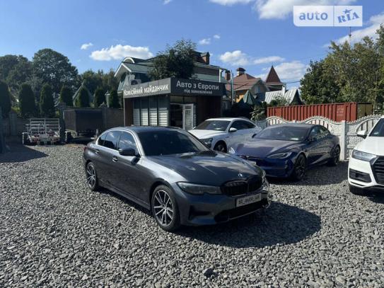 Bmw 3 series 2019г. в рассрочку