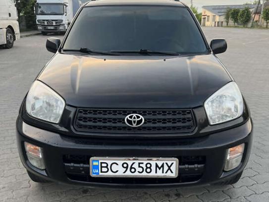 Toyota Rav4                            2002г. в рассрочку