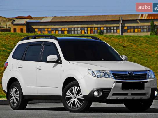 Subaru Forester 2012р. у розстрочку