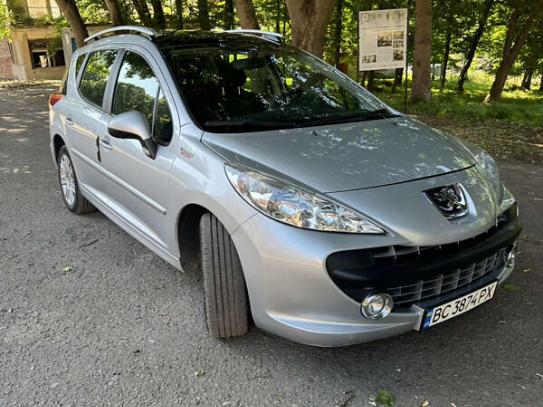 Peugeot 207
                             2008г. в рассрочку