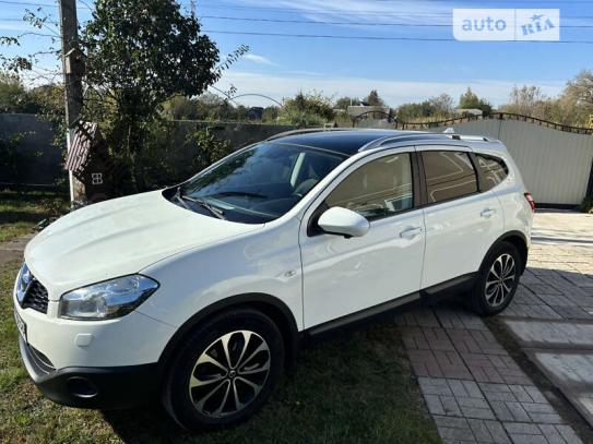 Nissan Qashqai +2 2012г. в рассрочку