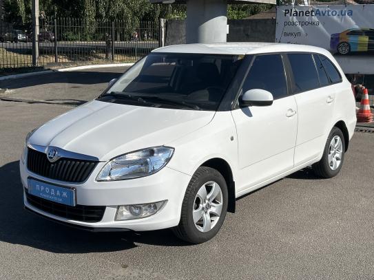 Skoda Fabia 2013р. у розстрочку