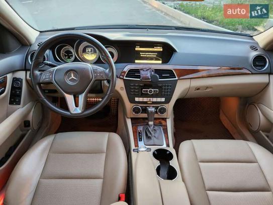 Mercedes-benz C-class                         2012г. в рассрочку