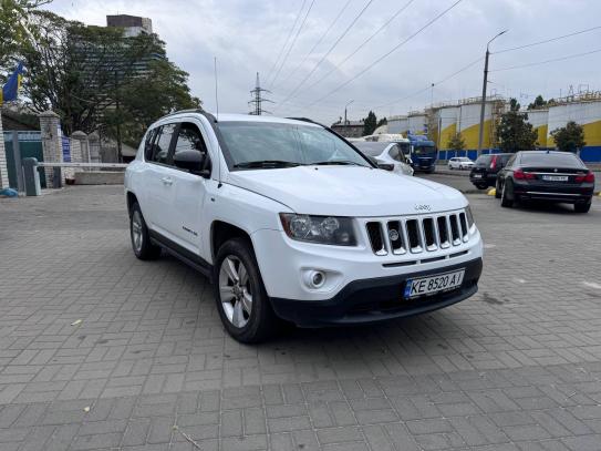 Jeep Compass 2015г. в рассрочку