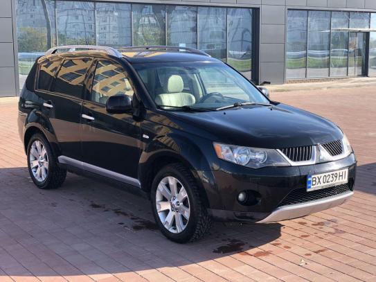 Mitsubishi Outlander                       2007г. в рассрочку