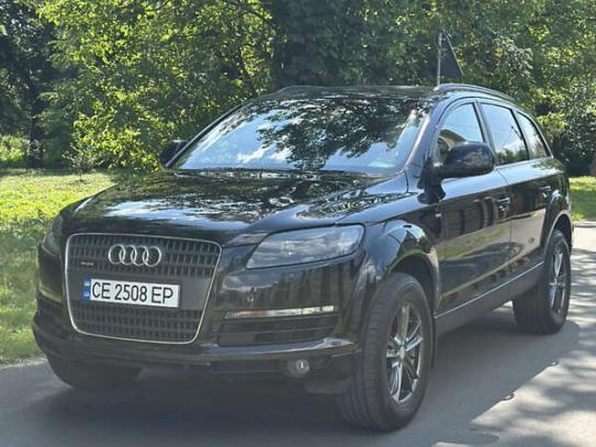 Audi Q7                              2007г. в рассрочку
