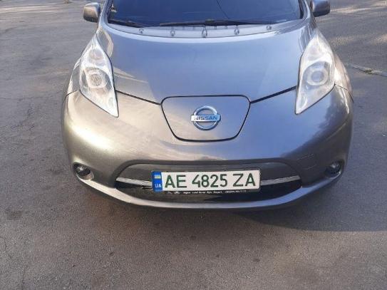 Nissan Leaf                            2014г. в рассрочку