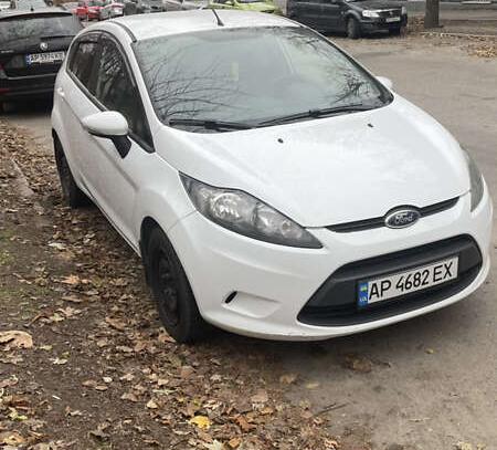 Ford Fiesta 2011р. у розстрочку