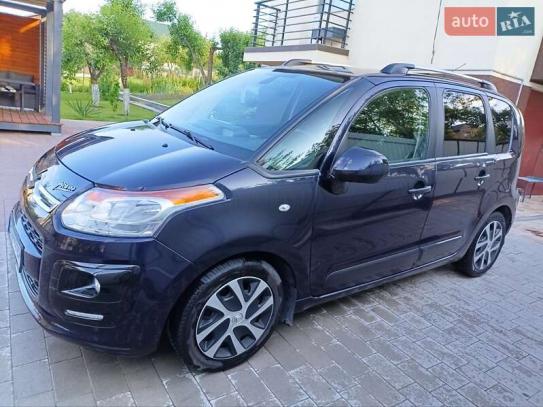 Citroen C3 picasso                      2013г. в рассрочку