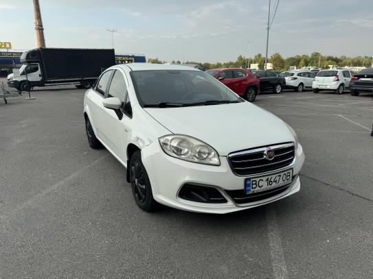 Fiat Linea 2013р. у розстрочку