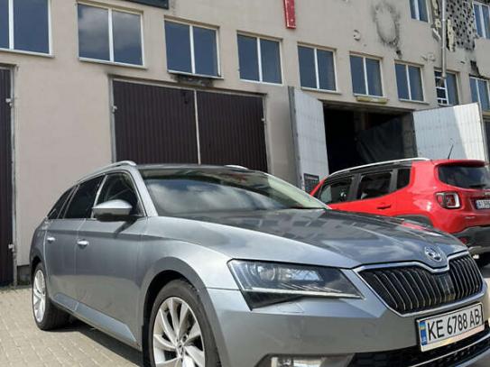 Skoda Superb                          2016г. в рассрочку