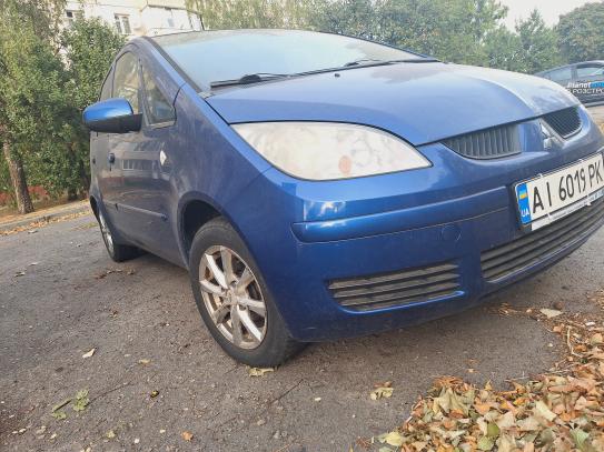 Mitsubishi Colt                            2007г. в рассрочку