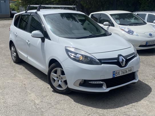 Renault Megane scenic 2014р. у розстрочку