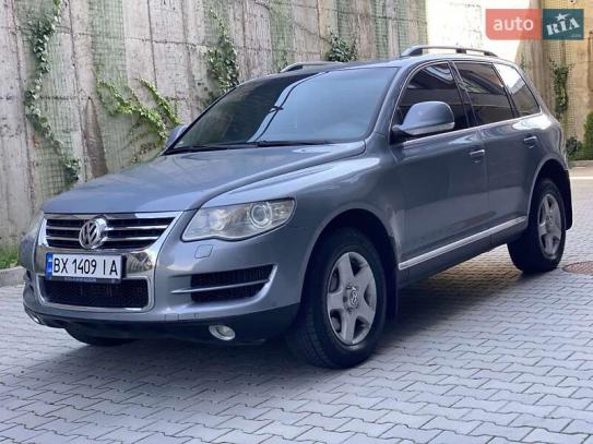 Volkswagen Touareg 2008р. у розстрочку