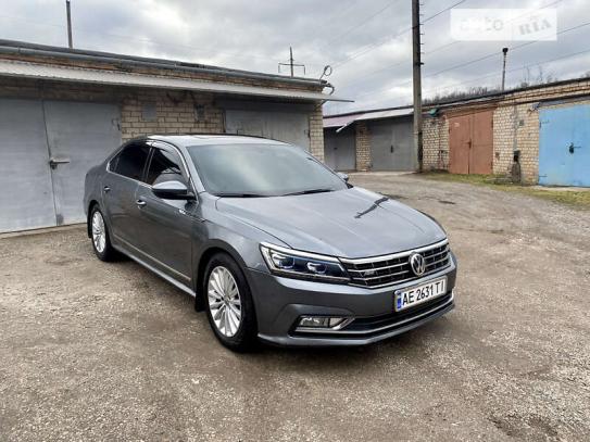 Volkswagen Passat
                          2016г. в рассрочку