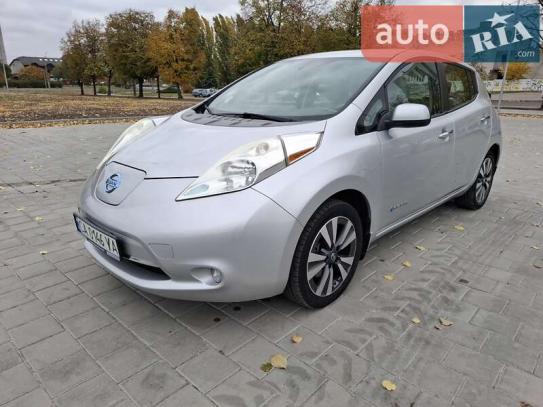 Nissan Leaf 2016р. у розстрочку