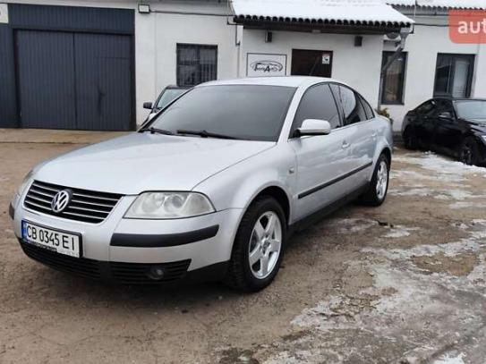 Volkswagen Passat 2002р. у розстрочку