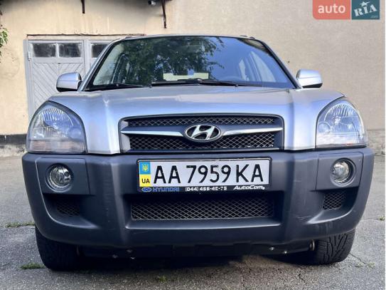 Hyundai Tucson 2010г. в рассрочку
