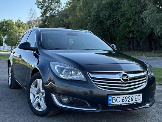 Opel Insignia
                        2014г. в рассрочку