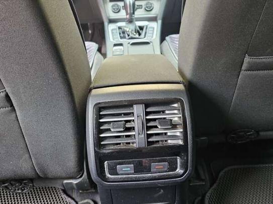 Volkswagen Passat
                          2015г. в рассрочку